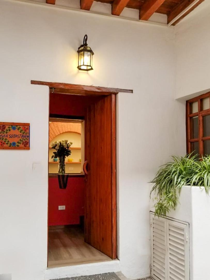 Casa Lunaloma - Boutique Apartments Quito Room photo