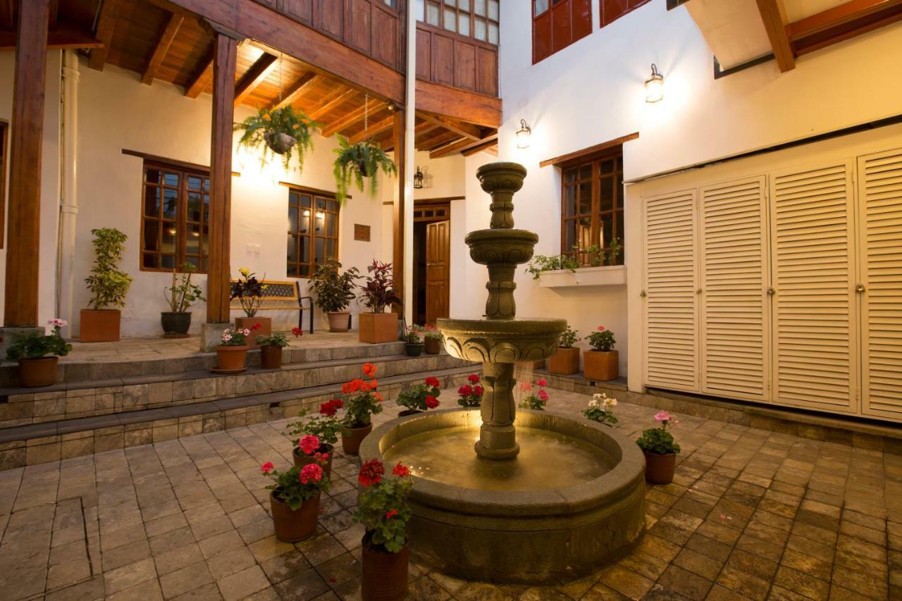 Casa Lunaloma - Boutique Apartments Quito Exterior photo